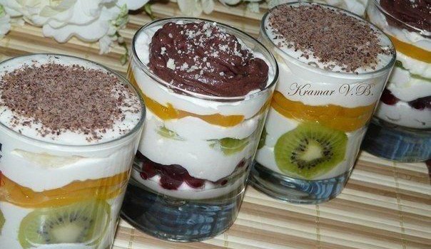 Fitness dezert: Tvarohovo-smotanové poháre s ovocím
