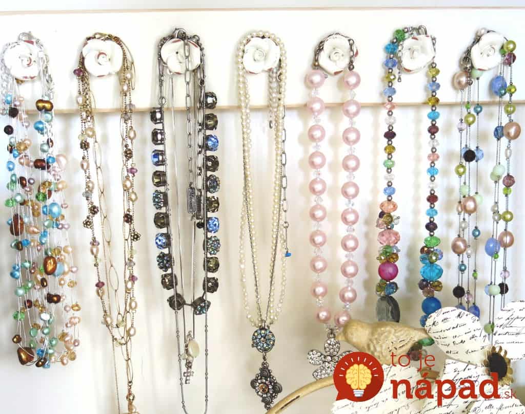 hanging-jewelry