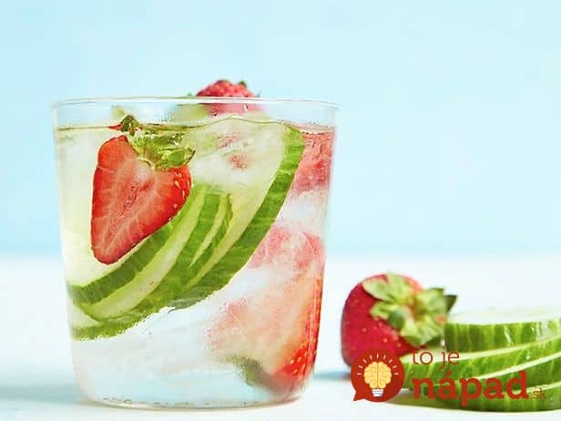 FNK_Infused-Water-Cucumber-Strawberry_s4x3.jpg.rend.sni18col