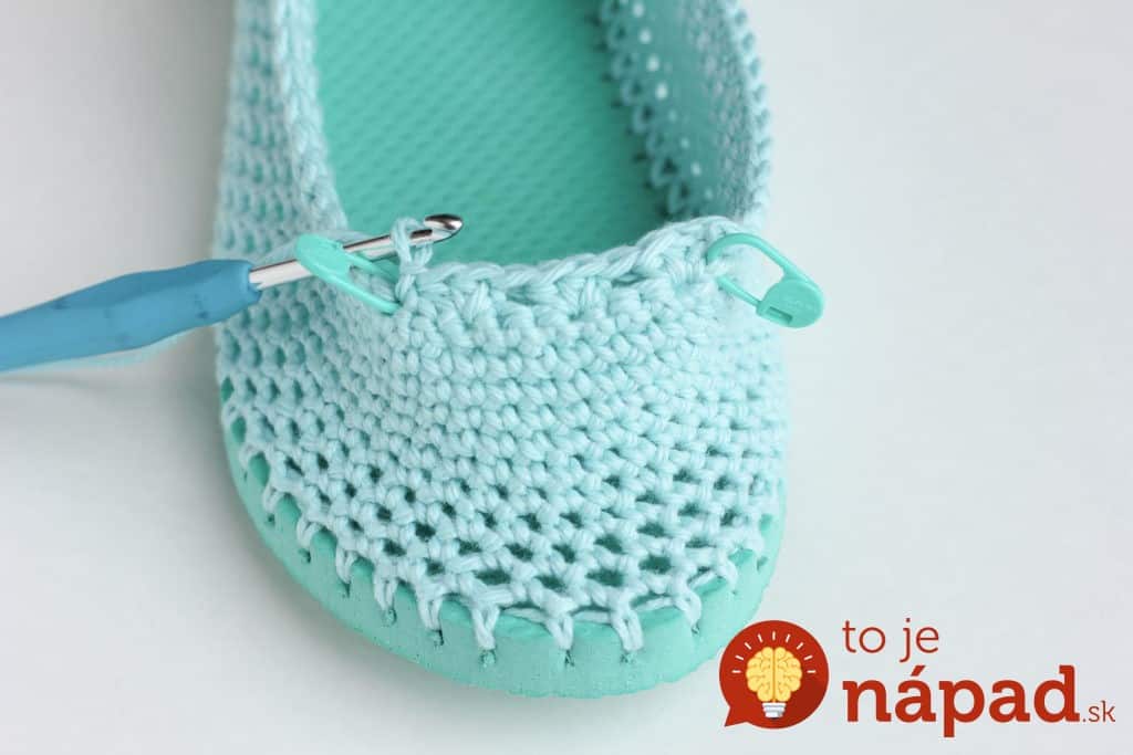free-crochet-slipper-pattern-flip-flops-11