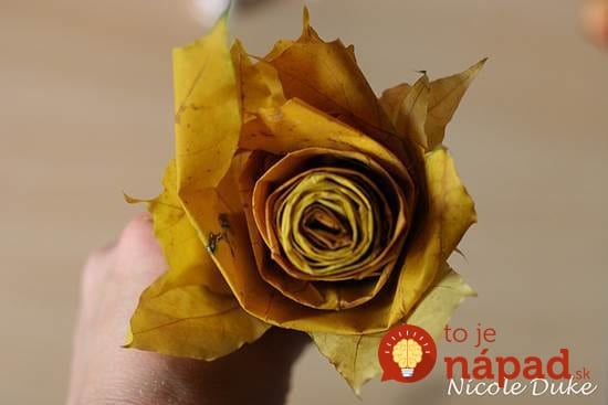 creative-ideas-diy-beautiful-maple-leaf-rose-7