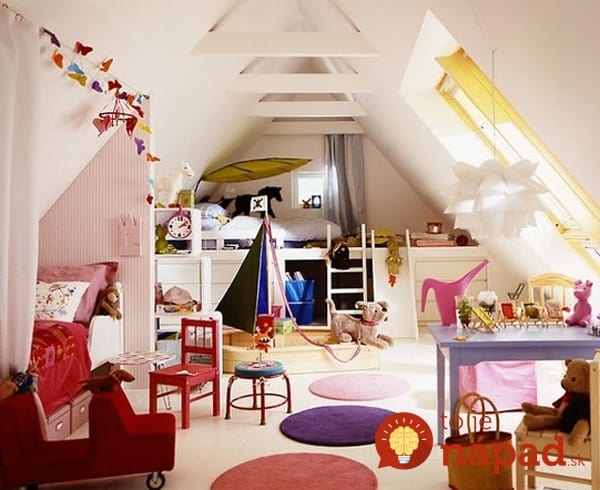 attic-bedroom-for-kids-with-creative-decoration