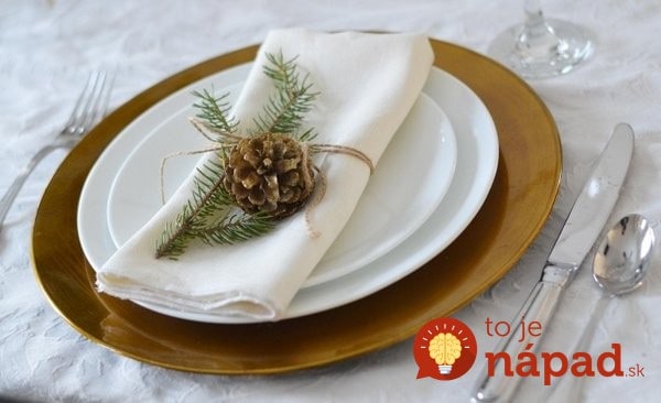 christmas-crafts-ideas-natural-materials-diy-table-decoration-festive-table-setting-pine-cone-fir