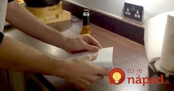 Ako otvoriť fľašu piva pomocou listu papiera?