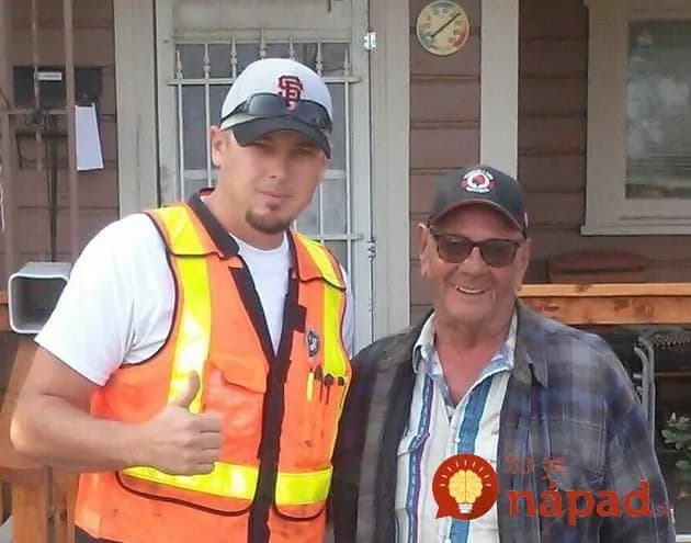 Dedkovi sa deti posmievali za jeho dom. Mladý sused pre neho urobil ohromný láskavý skutok