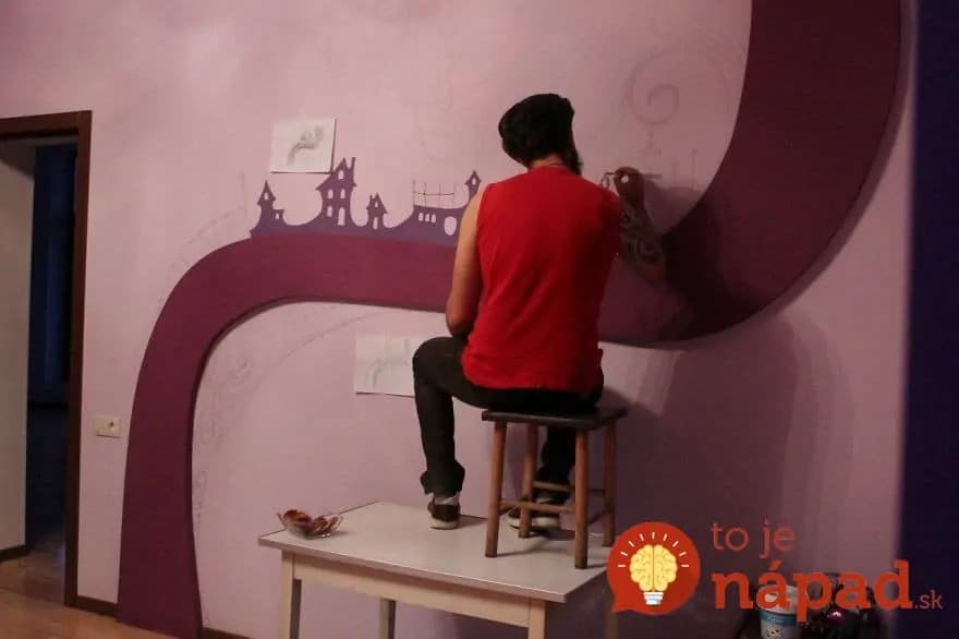 Žena si nechala pomaľovať izbu. Počkajte, až v nej zhasnú svetlá!