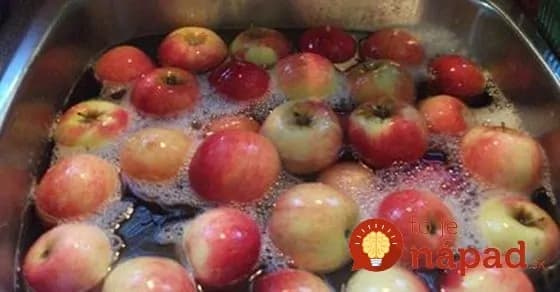 Voda nestačí: Jednoduchý trik, ako zbaviť ovocie a zeleninu chémie