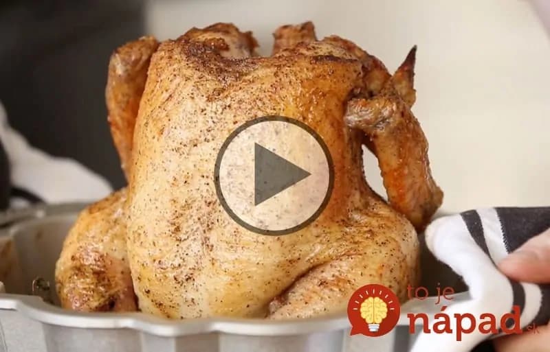 Video: Ako pripraviť perfektné kurča? Dajte ho do formy na bábovku!