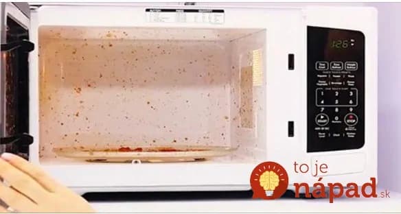 3 jednoduché triky ako vyčistiť mikrovlnku