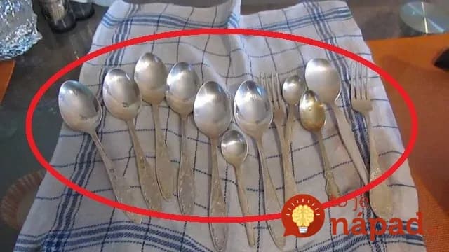 Perfektný trik, ako vyčistiť príbory tak, aby boli ako nové!