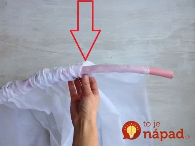 Vzala starú obruč na cvičenie a záclonu: Dcéra jej nechela uveriť, že túto krásnu vec nekúpila v obchode!