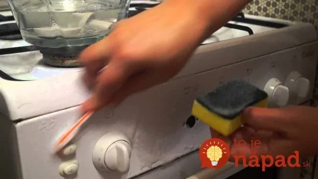 Na špinavé gombíky toto funguje ako kúzlo: Teraz vyzerajú, akoby sa nikdy nepoužívali, funguje to aj na mriežky a horáky!
