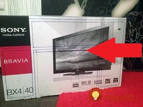 Žena vzala prázdnu škatuľu od televízora a kus polystyrénu: Keď uvideli ten nápad jej kamarátky, ľutovali, že to nenapadlo aj im!