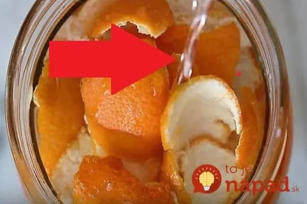 Dve hrste týchto šupiek len zalejem octom a nechám odstáť: Už roky na tom šetrím peniaze!