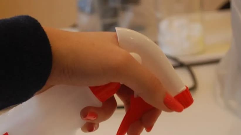 S.O.S. domáca dezinfekcia do bytu aj auta: Likviduje všetky bacily a nemusíte ju zháňať po obchodoch!