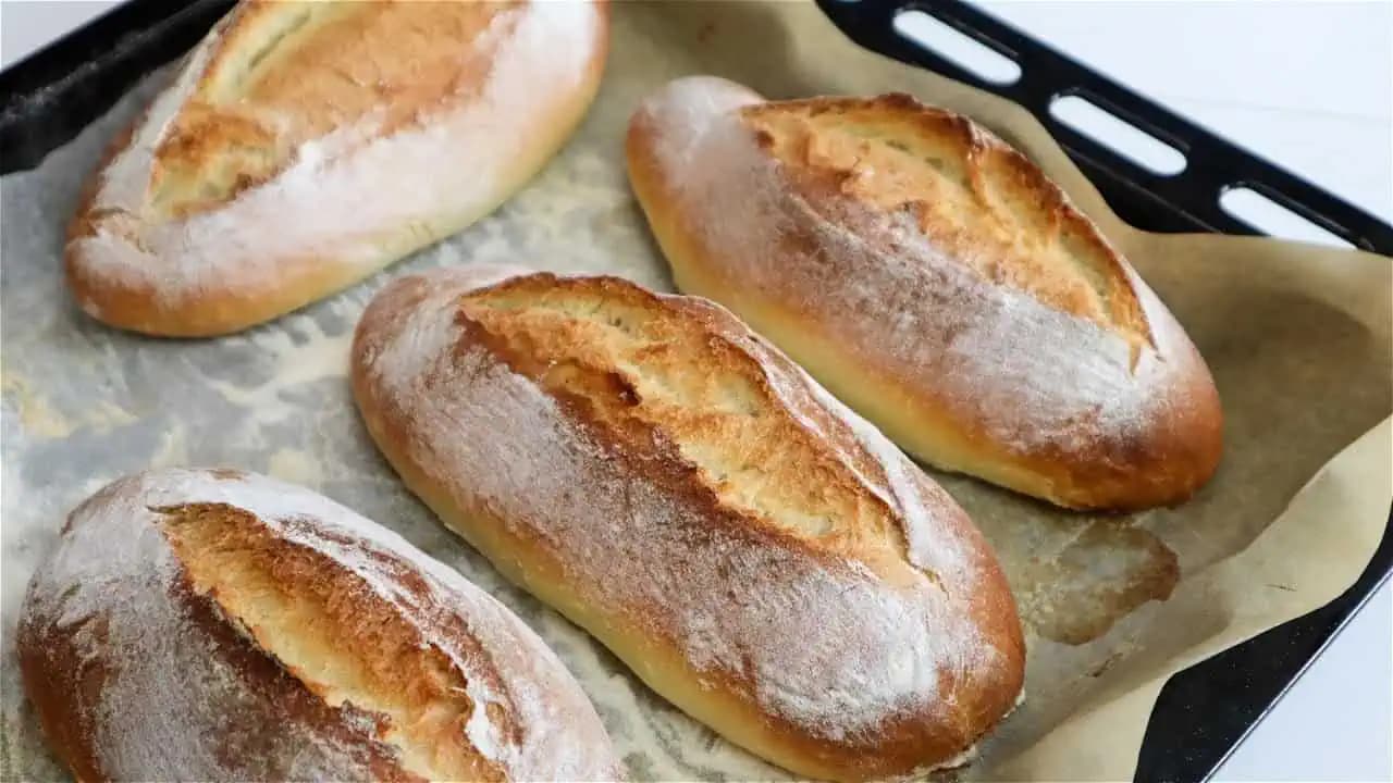 Unikátna metóda pestovania orchidey: Netreba ju zalievať a napriek tomu bujne rastie a bohato kvitne!