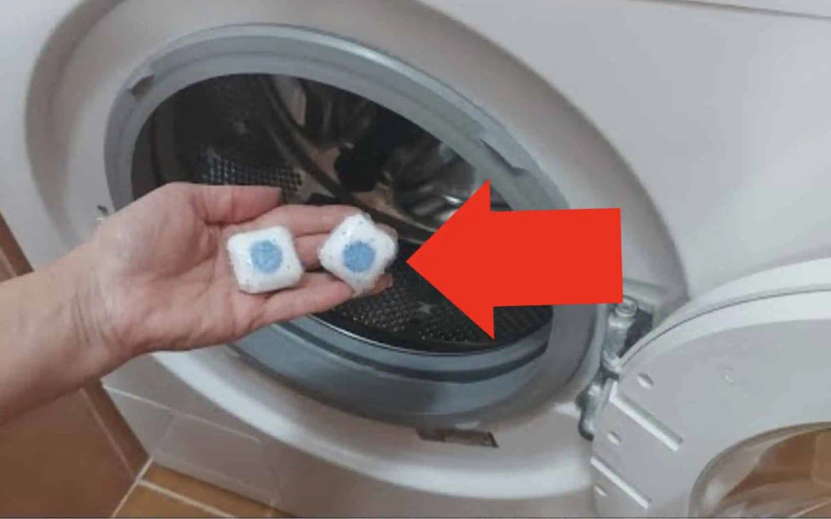 Stačí urobiť jednu vec a komplet všetka špina sa vyplaví z práčky: Práčka je dokonale čistá, voňavá a AKO NOVÁ!