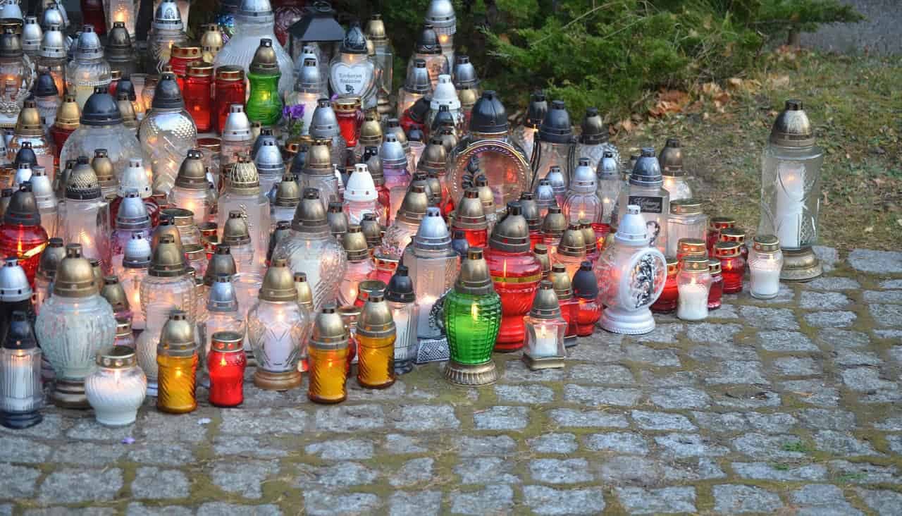 Staré kahance nevyhadzujte: Toto je jednoduchý spôsob ako ich obnoviť na Sviatok všetkých svätých!