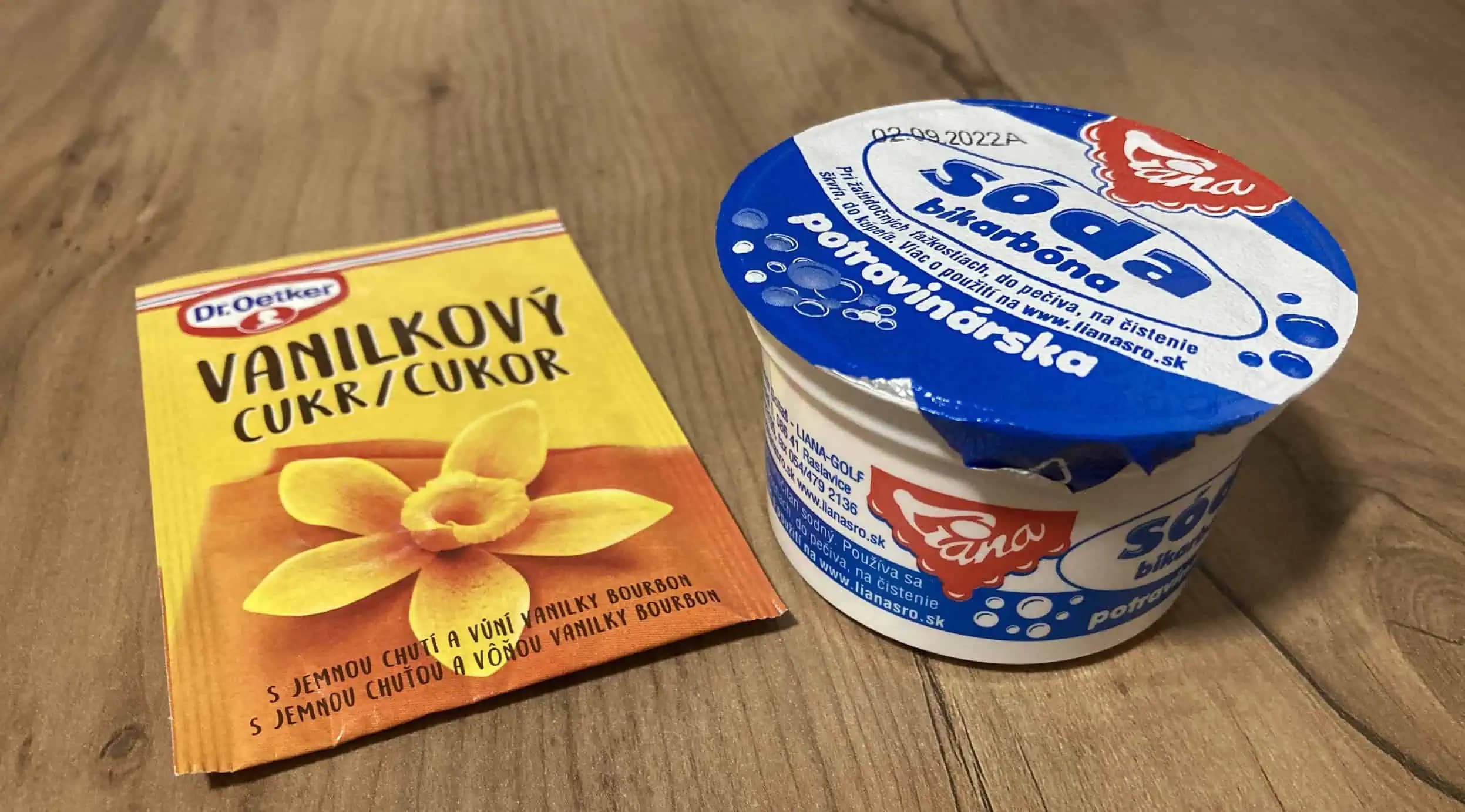 Zmiešajte vanilkový cukor s obyčajnou sódou a dobre si uložte tento DOMÁCI TRIK: Používam roky a radím to každému!