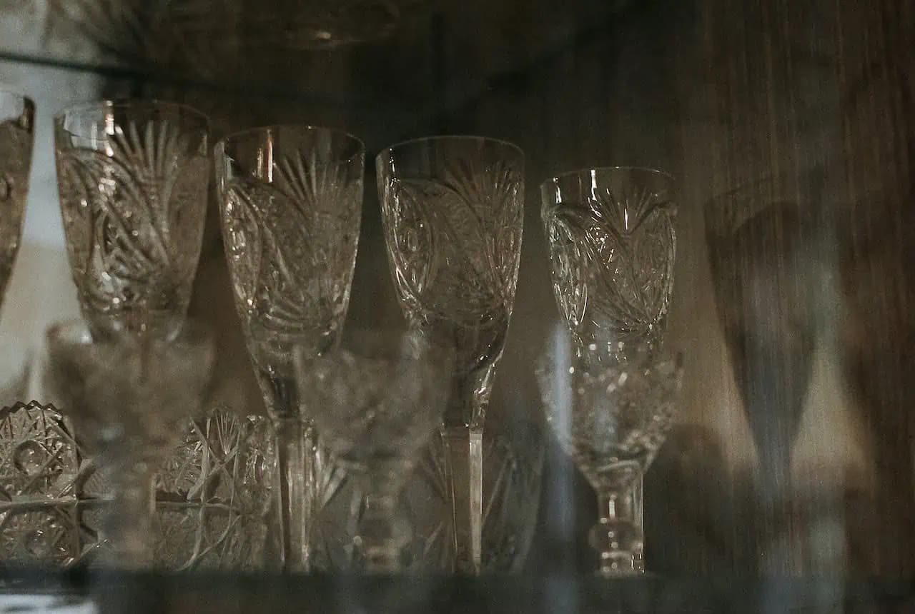Ak si ich necháte doma, môžete zarobiť veľa peňazí: Krištáľové sklo z čias socializmu je cenné ako kedysi!