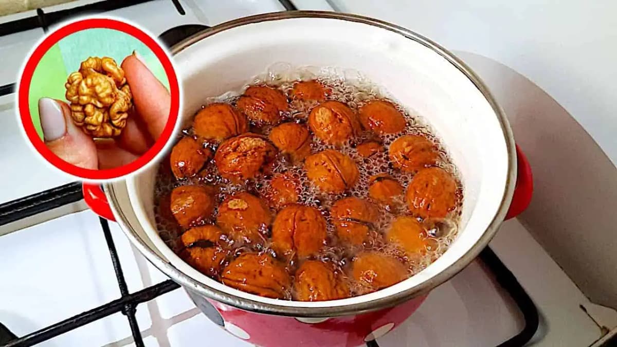 ORECHY SA ČISTIA SAMÉ! Ako rozlúsknuť veľa celých jadier za 5 minút? Tajomstvo starej mamy!