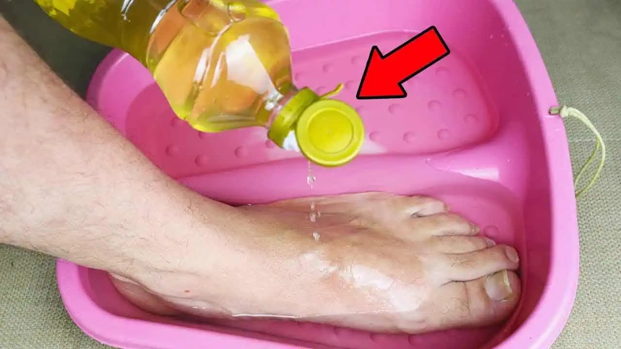 Stačí NALIAŤ NA NOHY a už nebudete míňať drahé PENIAZE!