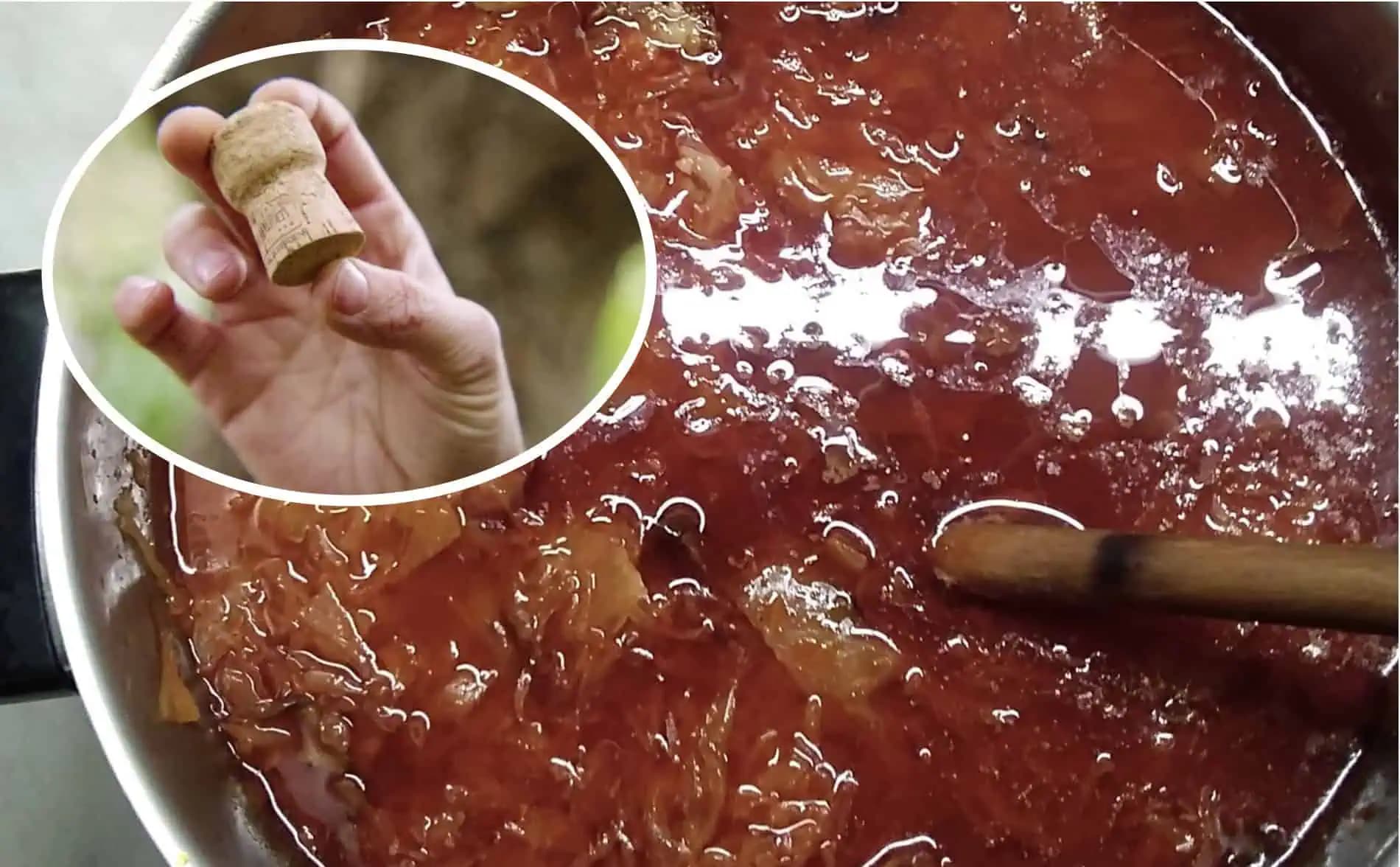 Môj dedo hádzal do VIANOČNEJ kapustnice skoro vždy aj korkovú zátku: Zabudnutý trik má v VEĽKÝ význam!