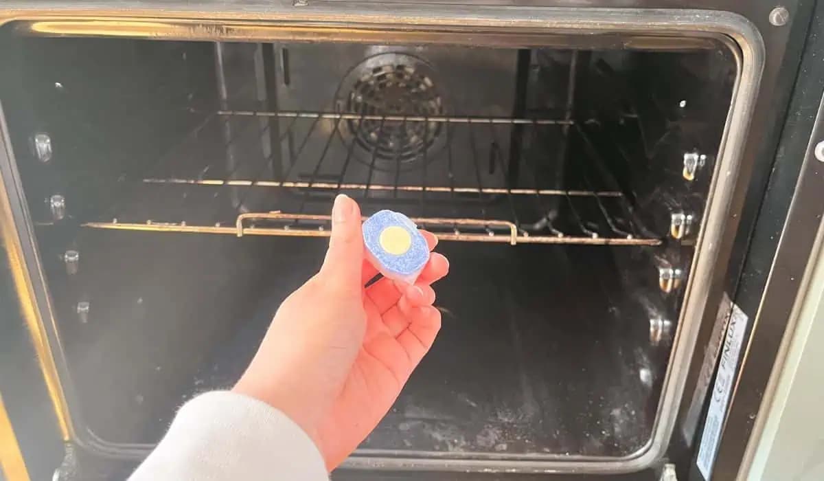 Hodím to do rúry a stane sa kúzlo: Účinok je lepší ako po drahých chemikáliách!