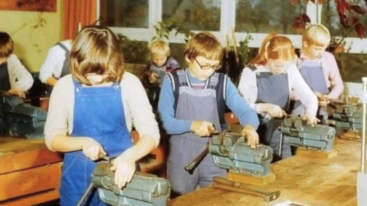 Narodili ste sa pred rokom 1989? Potom musíte zvládnuť tento KVÍZ na 100%