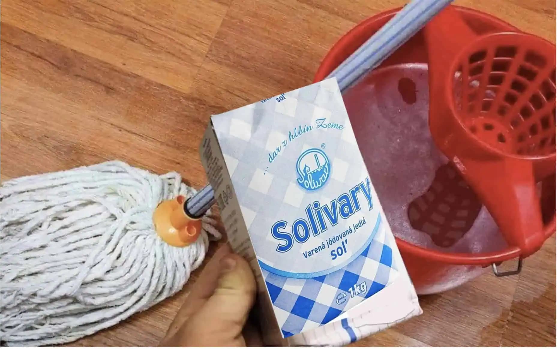 Toto je dôvod, prečo TREBA do vody na umývanie podlahy pridať SOĽ: Vedeli to už naše babičky!