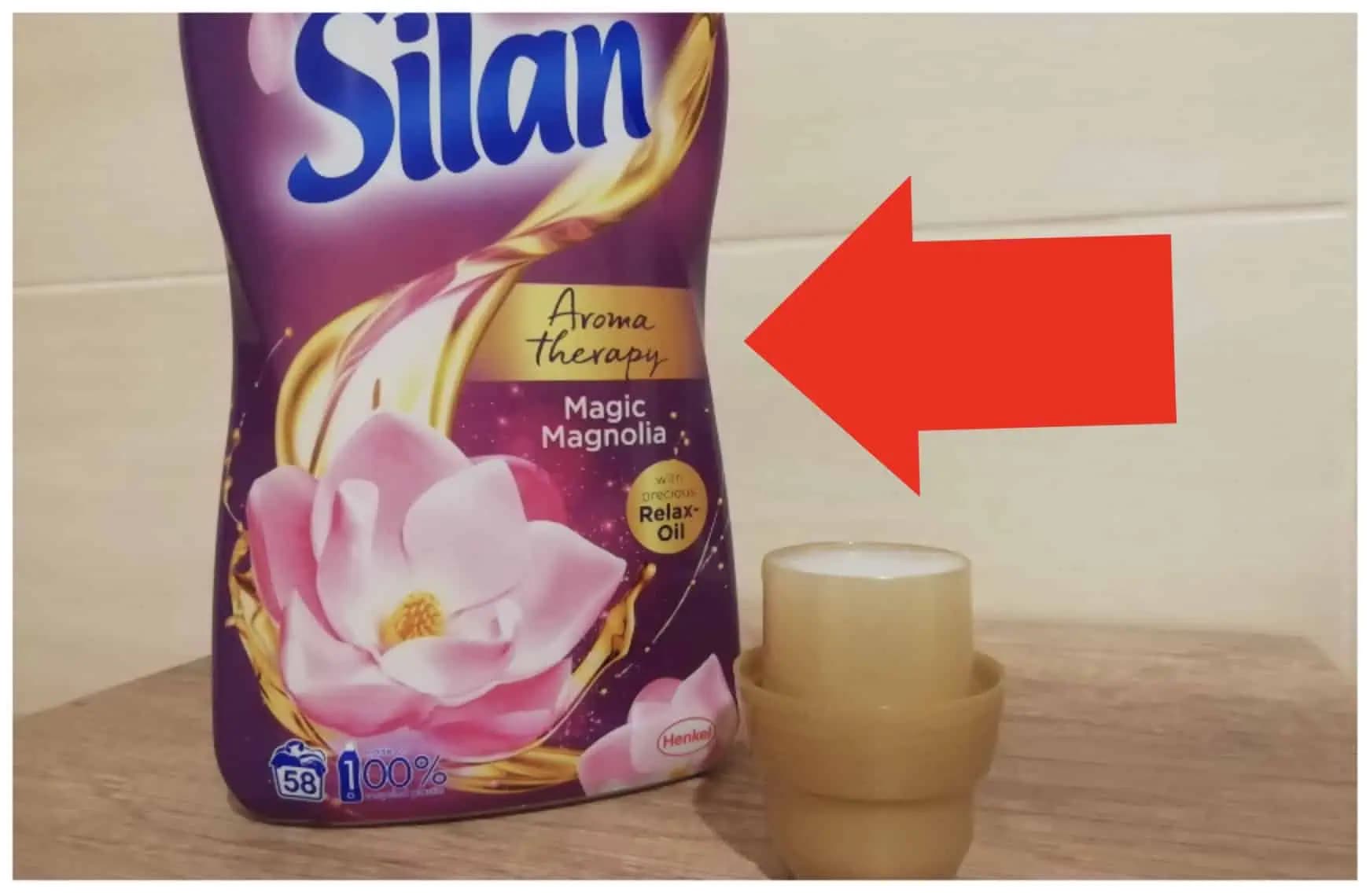 Vezmem 1 ODMERKU a sprchový kút je ako nový – zmizol povlak, nečistoty aj vodný kameň: Domáci TRIK, ktorý som predtým nepoznala!