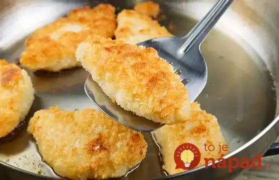 Najlepší trik na štedrovečerný stôl: Stačí urobiť jednoduchú vec a rybie filé bude chutiť ako z luxusnej reštaurácie!