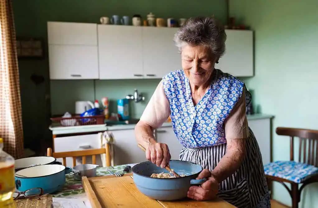 ZABUDNUTÉ domáci triky našich babičiek, ktoré budete VELEBIŤ aj dnes: TU je zoznam, odložte si ho!