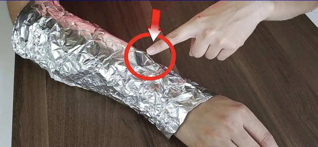 Viete, čo sa stane, keď si dáte ALOBAL na ruku týmto spôsobom? Skrytý účinok, ktorý MUSÍTE poznať!