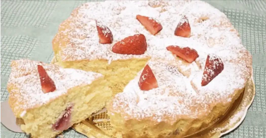 10-minútová piškóta od cukrára, jemná ako pena: To cesto je také ľahučké a výborné, že nepotrebuje ani plnku!