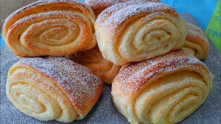 EXTRA chutné slimáky s pudingovou plnkou – jemné ako pena: Toto cesto používam aj na štrúdle, buchty a rožky!