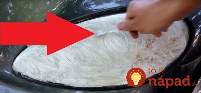 Na svetlomet naniesol zubnú pastu. Tento skvelý trik ušetrí peniaze aj vám!