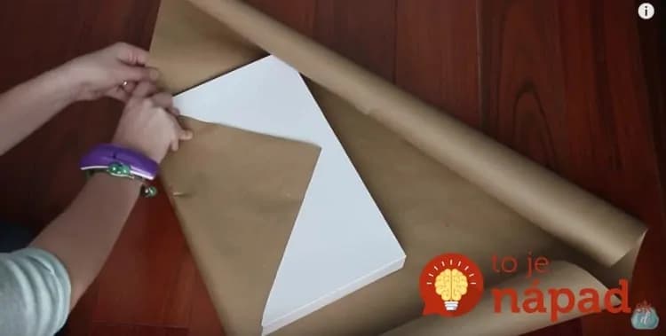 Toto som skúsila minulý rok a neviem si ho vynachváliť: Jednoduchý trik, ako zabaliť darček v priebehu niekoľkých sekúnd!