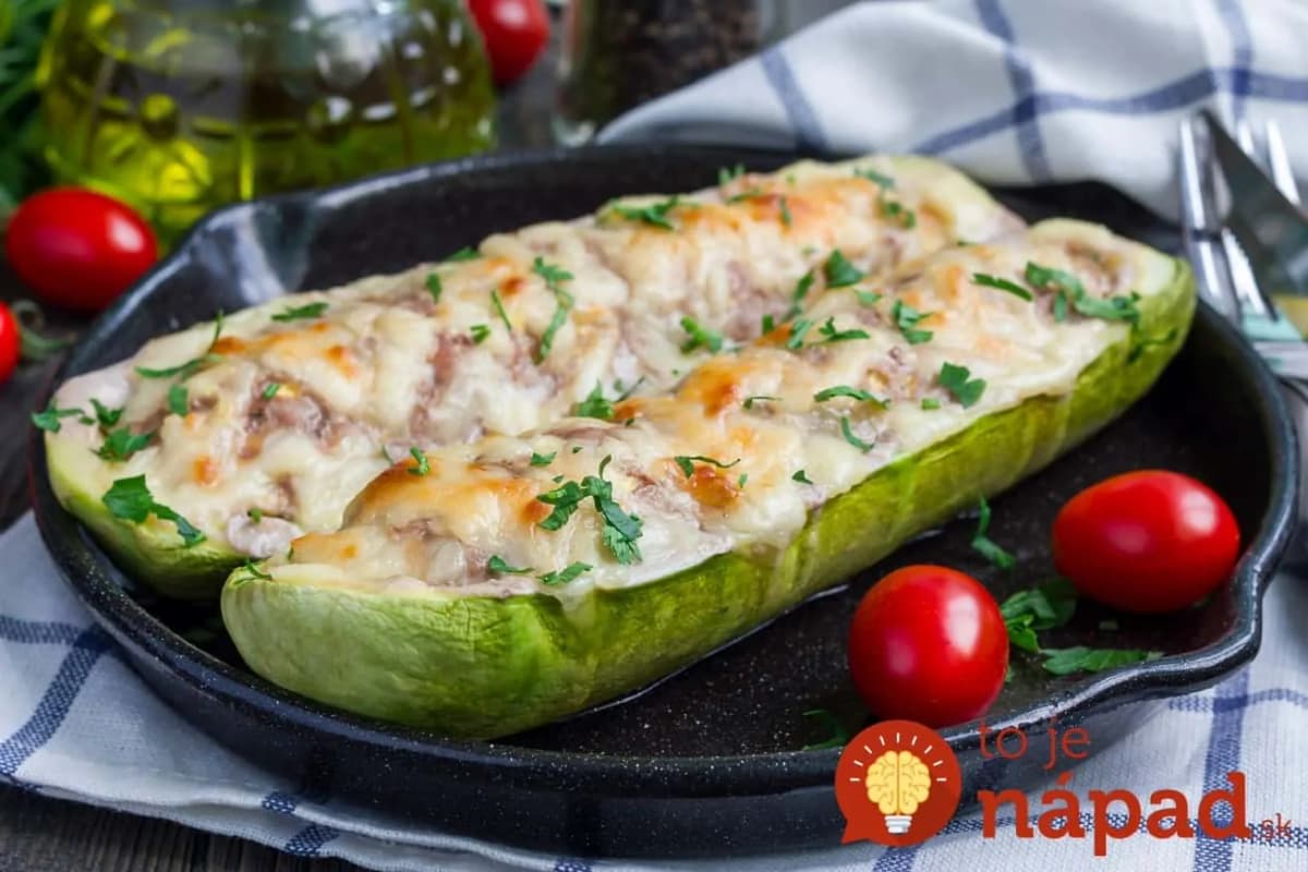 Cuketa s mletým mäsom, cesnakom a syrom: Jediný recept z cukety, za ktorý vás bude manžel nosiť na rukách!