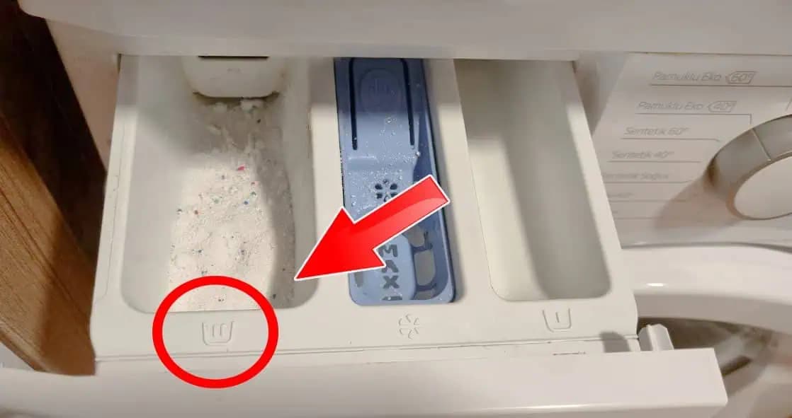 Viete, na čo slúžia 3 priehradky v zásuvke práčky? Mnohí ľudia ich používajú nesprávne!