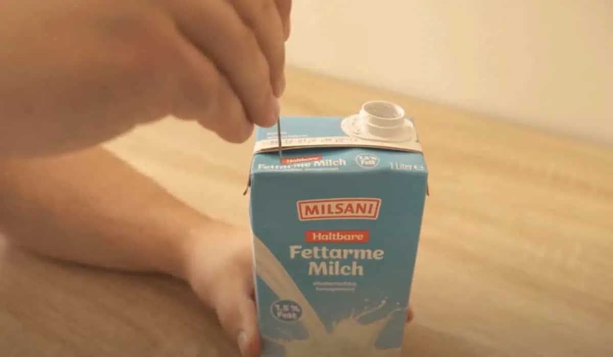 Vezmite krabicu od mlieka a zapichnite do nej špáradlo: Niekto by za tento trik mal dostať medailu!