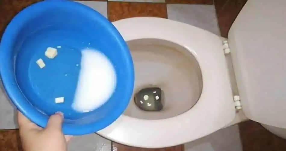 Nasypte soľ do záchoda na 3 hodiny: Toto je málo známy, ale VEĽMI užitočný trik!