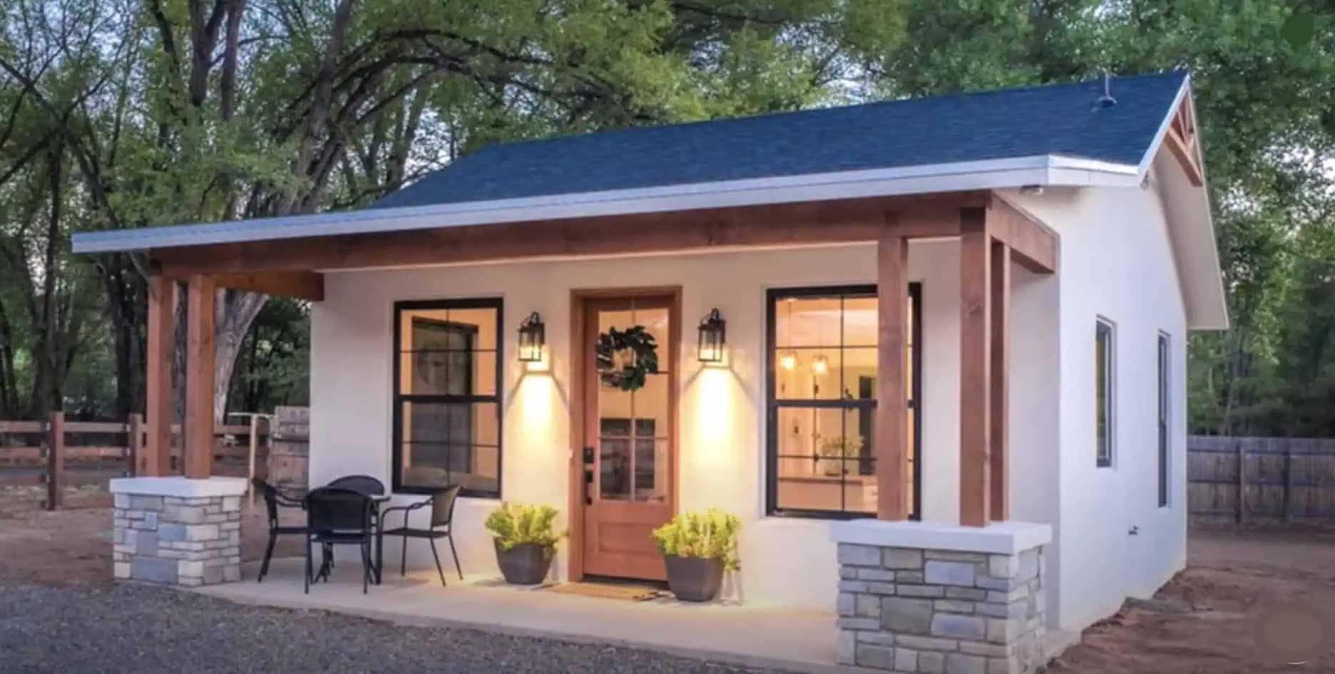 Tento domček má len 40 metrov štvorcových: Nečakajte však stiesnený priestor, je prekrásny!